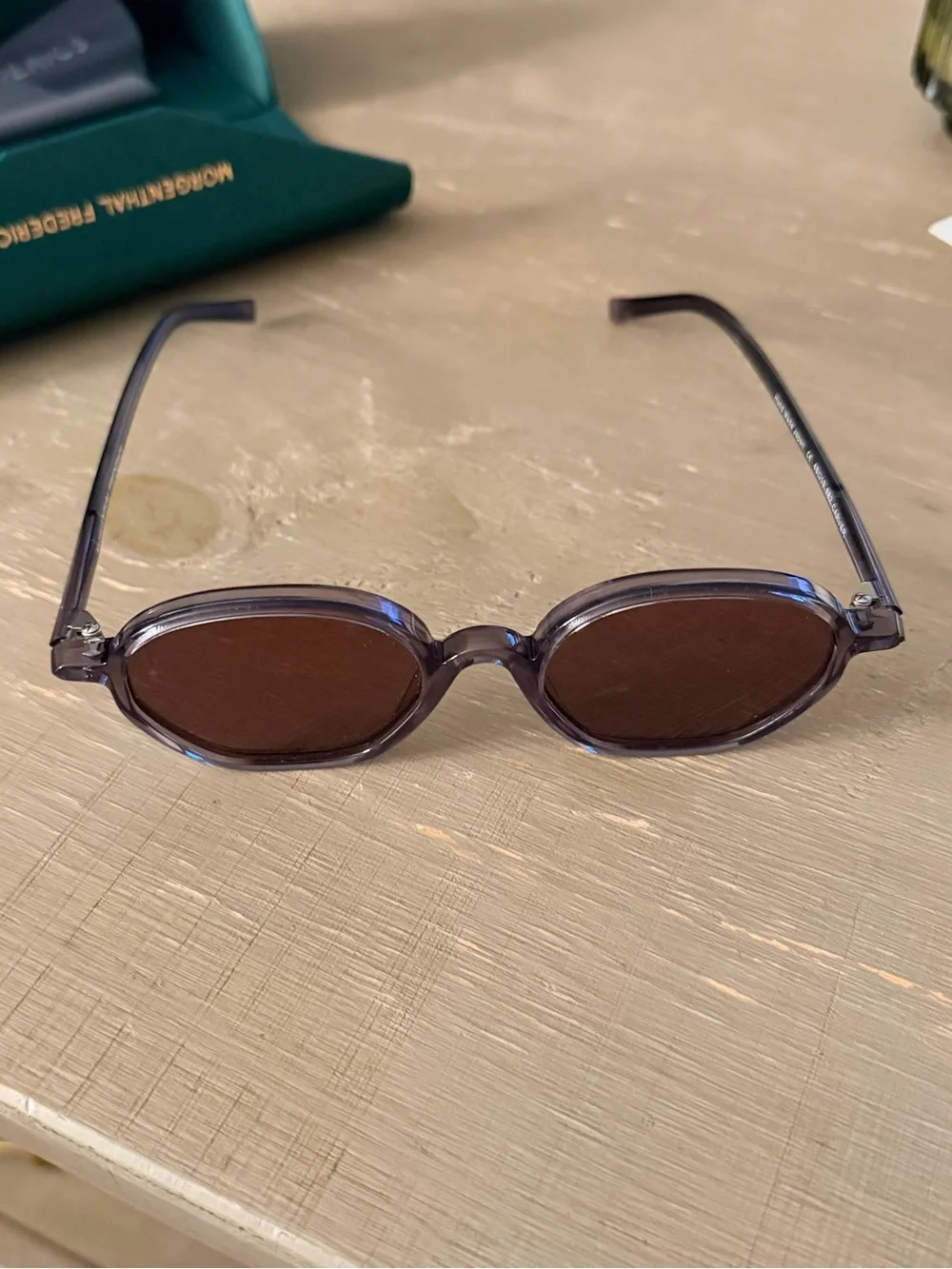 Morgenthal Frederics - CARVER SUN